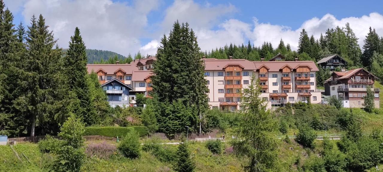 Familien-Garten-Suite Kanzelhoehe Gerlitzen - Gerlitzenurlaub At Kanzelhohe Eksteriør billede